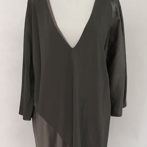 100% Made in Silk Gray Silver Long Sleeve Dress